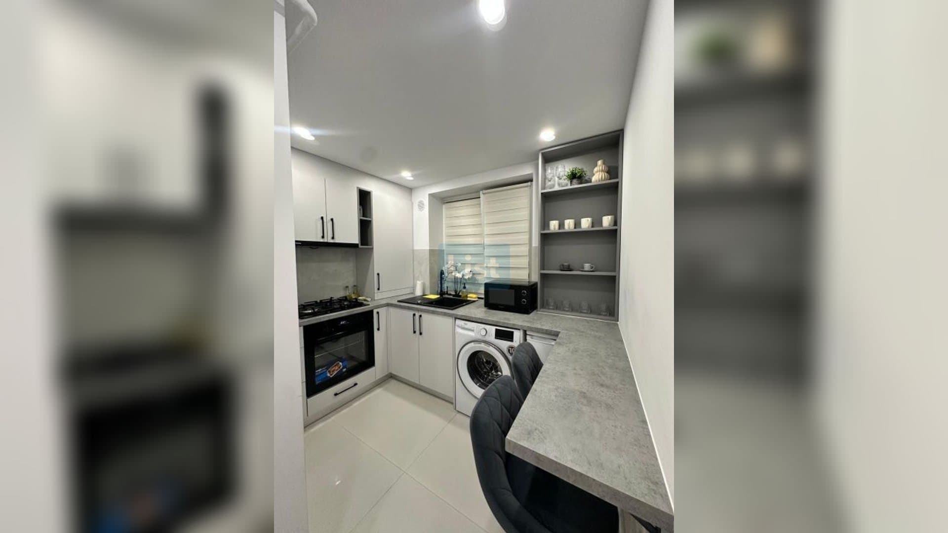 LINIS HOUSE - ULTRACENTRAL RADAUTI — 3