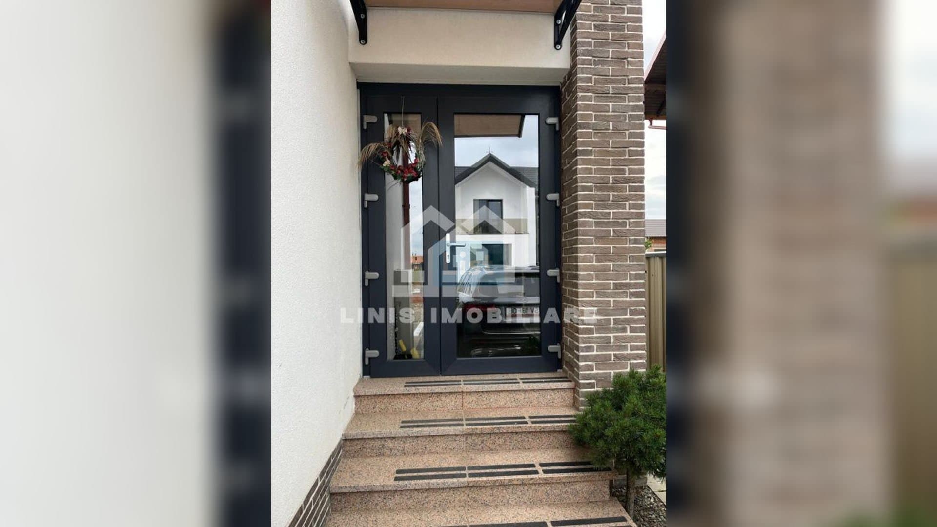 COMISION 0% Apartament de lux cu 4 camere, curte proprie – 111 mp utili — 18