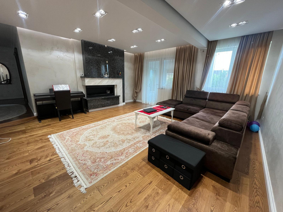 COMISION 0% Apartament de lux cu 4 camere, curte proprie – 111 mp utili