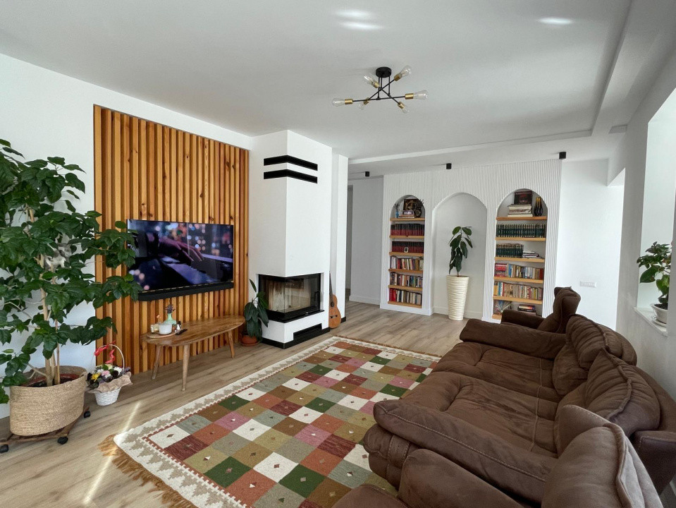 Vilă modernă P+1E cu foișor, beci și garaj – teren 3.000 m², finisaje premium