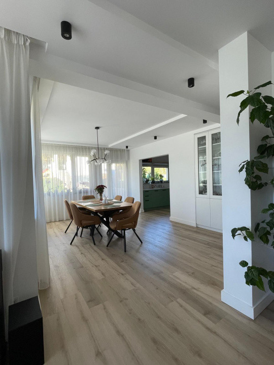 Vilă modernă P+1E cu foișor, beci și garaj – teren 3.000 m², finisaje premium