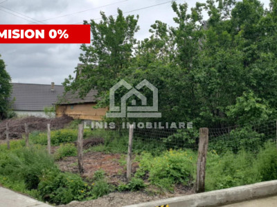 COMISION 0% Casa batraneasca cu 2000mp teren, front stradal 32ml