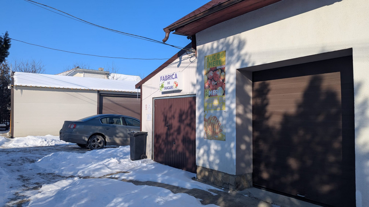 COMISION 0% Afacere fabrica de sucuri, 3 hale, livada + 7700 mp teren intravilan